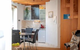 Stonehouse 22 - Zf Hvar